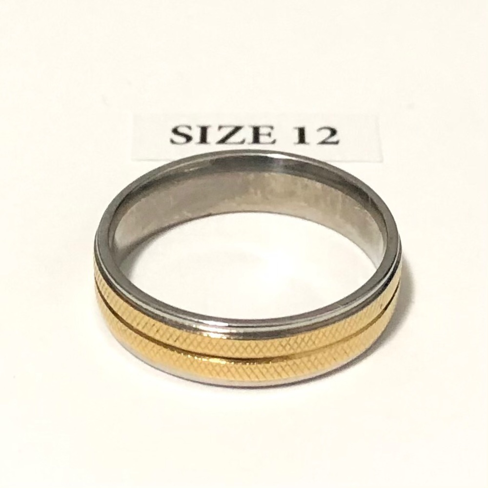 Silver and Gold Tone Ring, Size 12